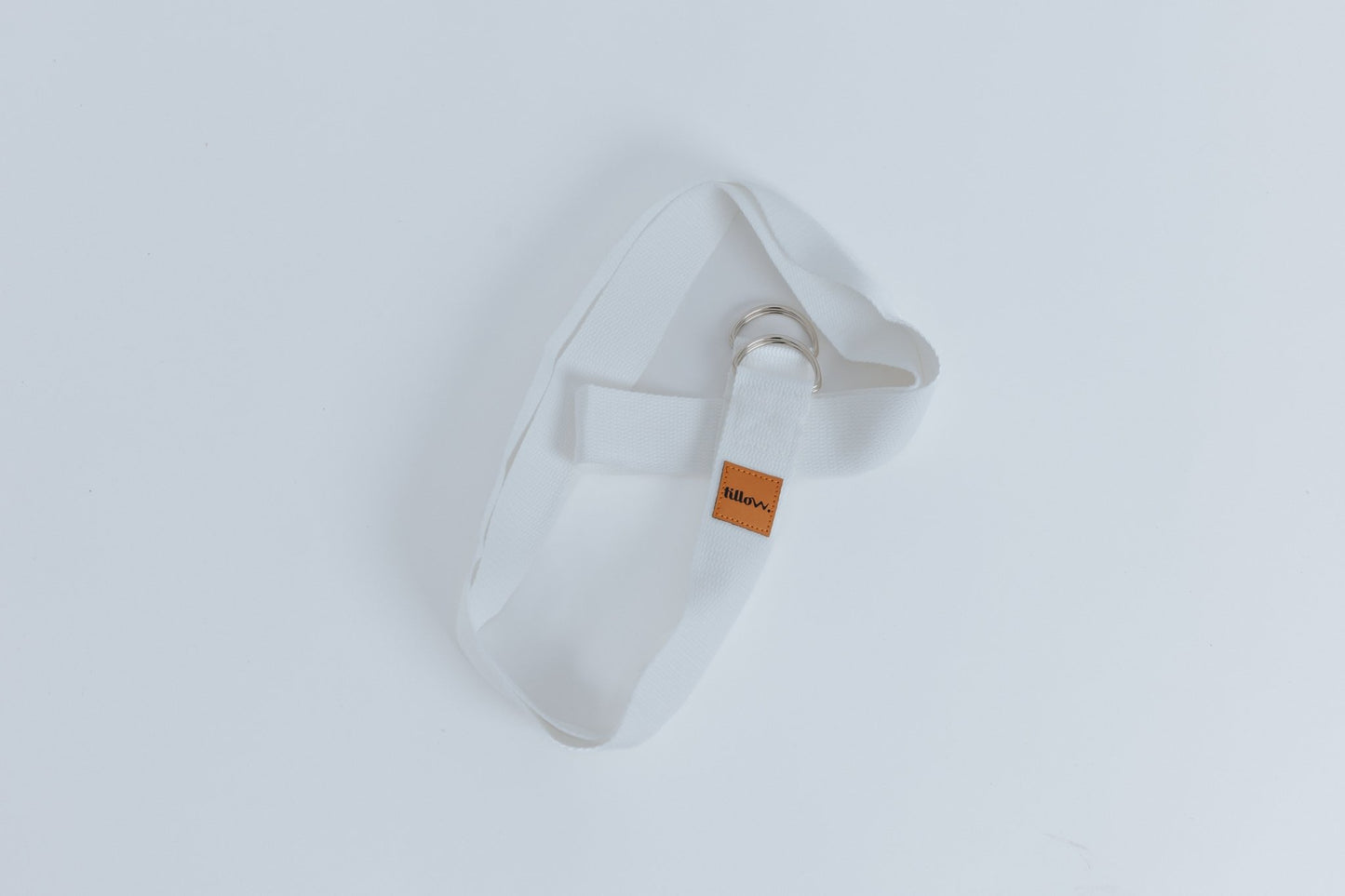 white carry straps for beach towel